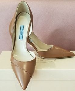 ♠️ Brand New Prada pumps ♠️